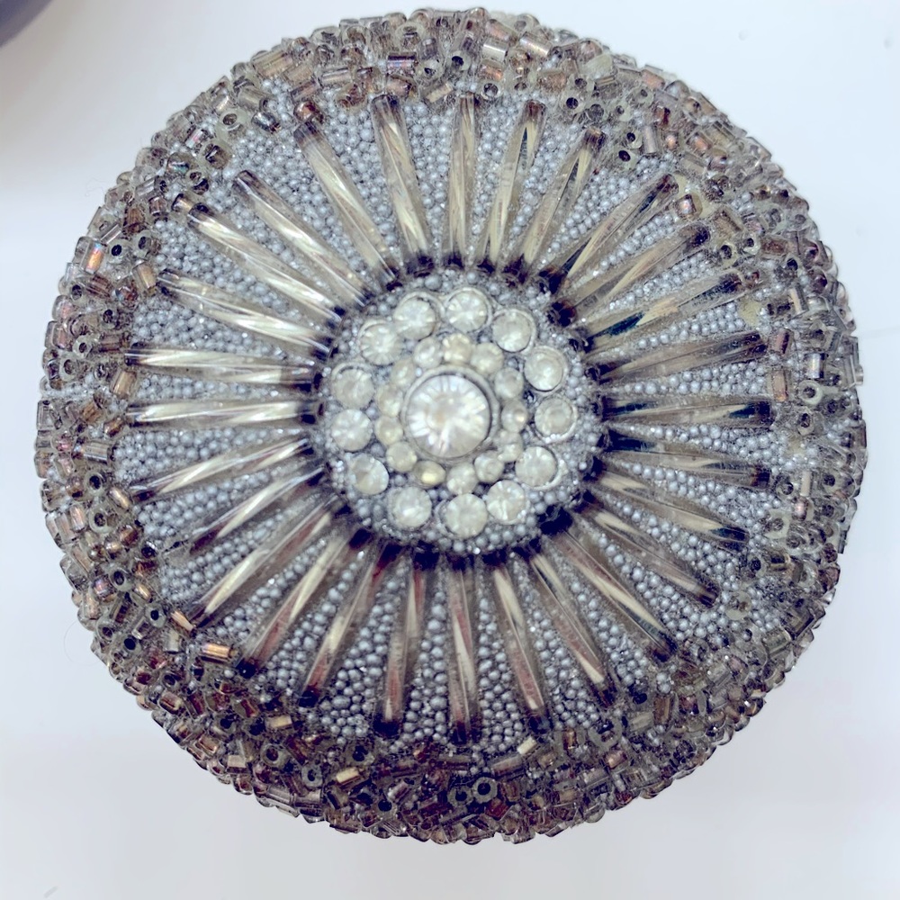 Jewelry box